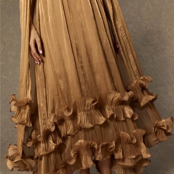 Elegant Brown Women's Dress - Picture 4 of 11